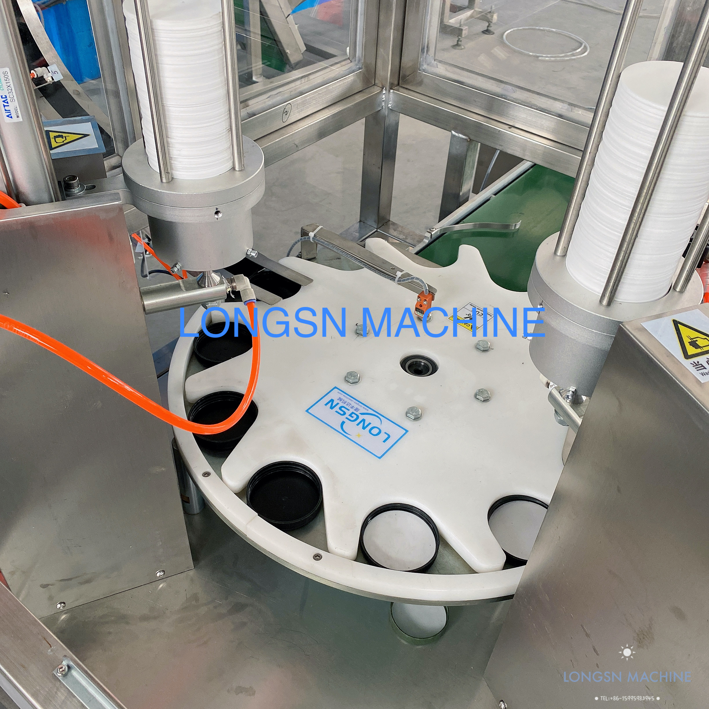 Automatic Plastic Cap Lining Machinery